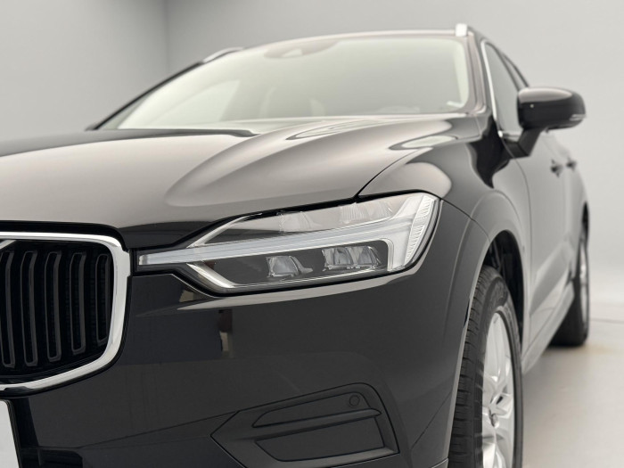 Volvo XC60 D4 MOMENTUM CZ REZERVACE 2.0 d Momentum
