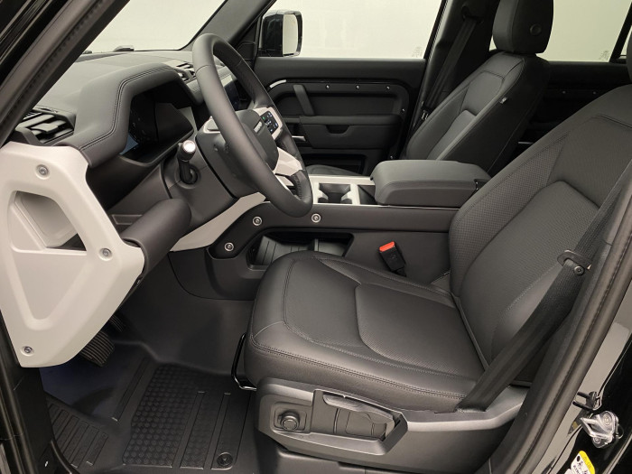 Land Rover Defender 110 D200 S AWD AUT 3.0 d