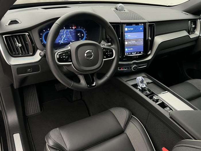 Volvo XC60 B5 AWD ULTRA BLACK EDITION AUT 2.0 Edition