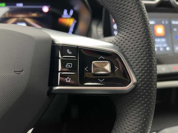 MG ZS 1.5 EXCLUSIVE HYBRID+ AUT CZ 1.5 Exclusive