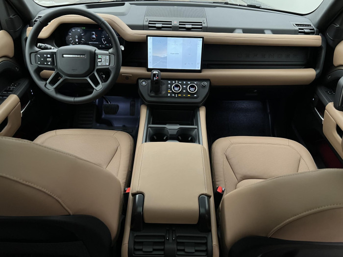 Land Rover Defender 110 D300 X-DYNAMIC HSE AWD Aut 3.0 d Dynamic