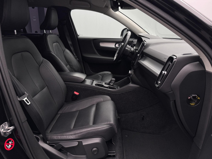 Volvo XC40 T5 AWD MOMENTUM PRO AUT 2.0 Momentum