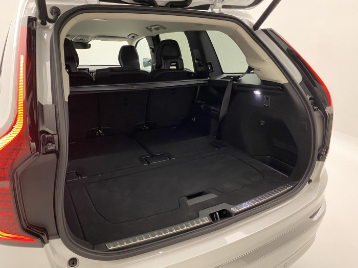 Volvo XC90 T8 AWD RECHARGE BRIGHT PLUS 7m
