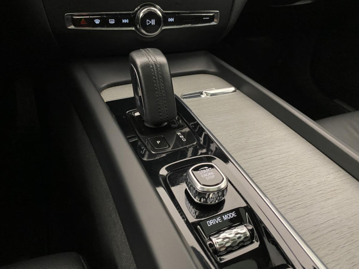 Volvo V60 CC B4 AWD ADVANCED REZERVACE 2.0 CC CC