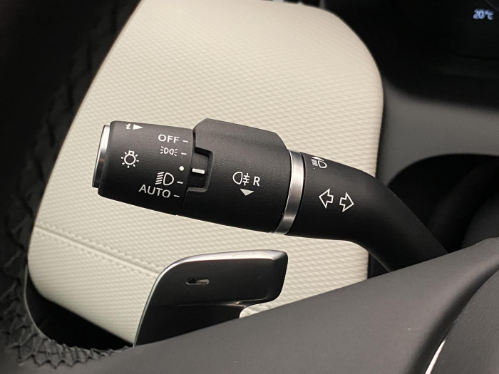 Land Rover Discovery Sport D200 R-DYNAMIC SE AWD AUT 2.0 d Dynamic SE