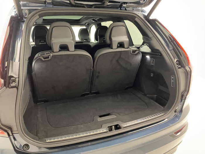 Volvo XC90 B5 AWD AUT BLACK EDITION ULTRA 2.0 Edition