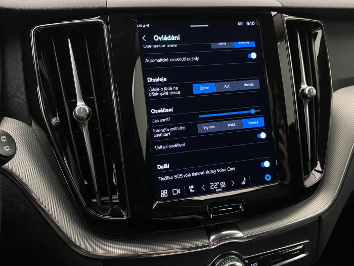 Volvo XC60 B4 AWD DARK PLUS AUT