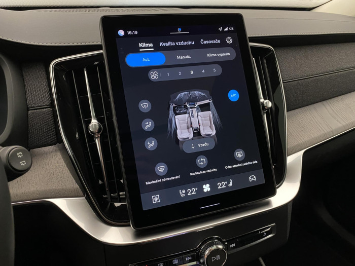 Volvo XC90 T8 AWD RECHARGE DARK PLUS 7m