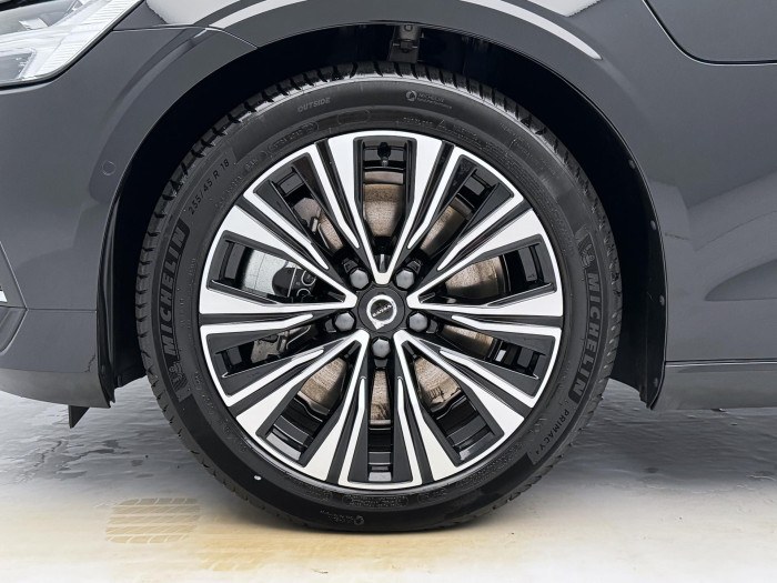 Volvo V60 T8 AWD Plug-in BRIGHT ULTRA