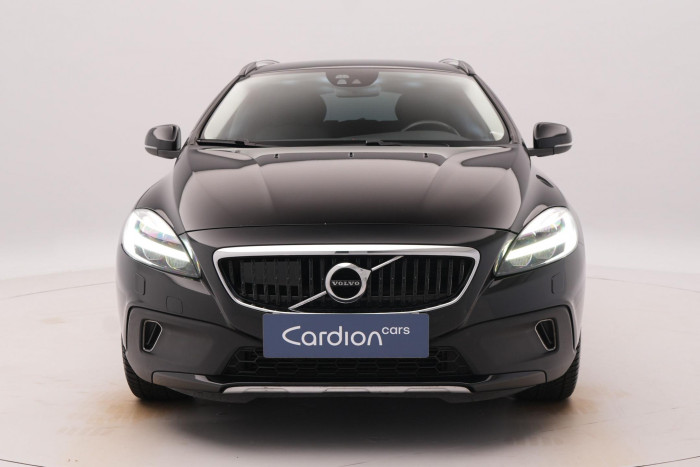 Volvo V40 CC D3 MOMENTUM REZERVACE 2.0 d CC CC Momentum