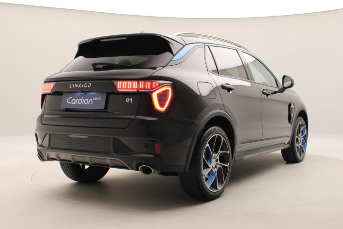Lynk & Co 01 PHEV DCT AUT 1.maj
