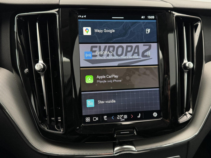 Volvo XC60 T6 AWD RECHARGE AUT CZ 1.maj