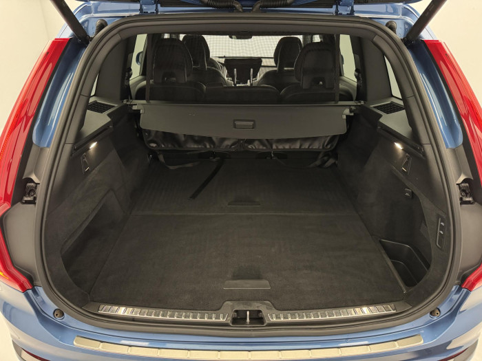 Volvo XC90 D5 AWD R-DESIGN AUT 2.0 d