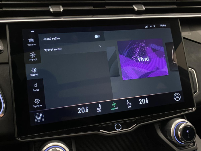 Lynk & Co 01 PHEV DCT AUT REZERVACE