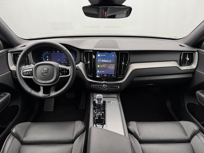 Volvo XC60 B5 AWD BLACK EDITION AUT 2.0 Edition