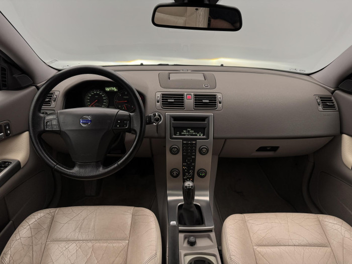 Volvo C30 1.6D MOMENTUM 1.6 d Momentum