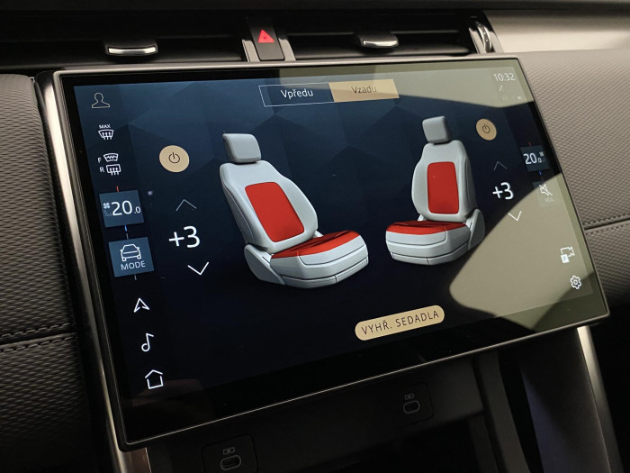 Land Rover Discovery Sport D200 DYNAMIC SE AWD AUT 2.0 d Dynamic SE