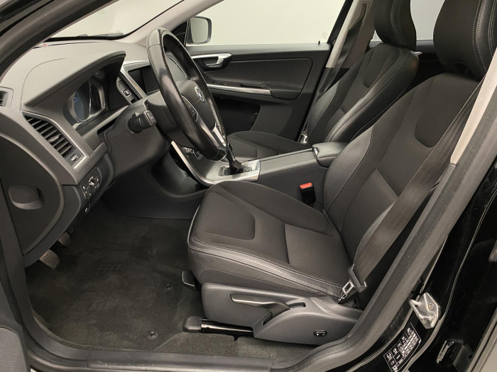 Volvo XC60 D3 MOMENTUM 2.0 d Momentum