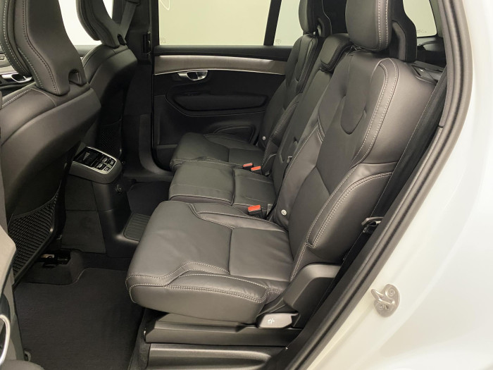 Volvo XC90 T8 AWD RECHARGE DARK PLUS 7m