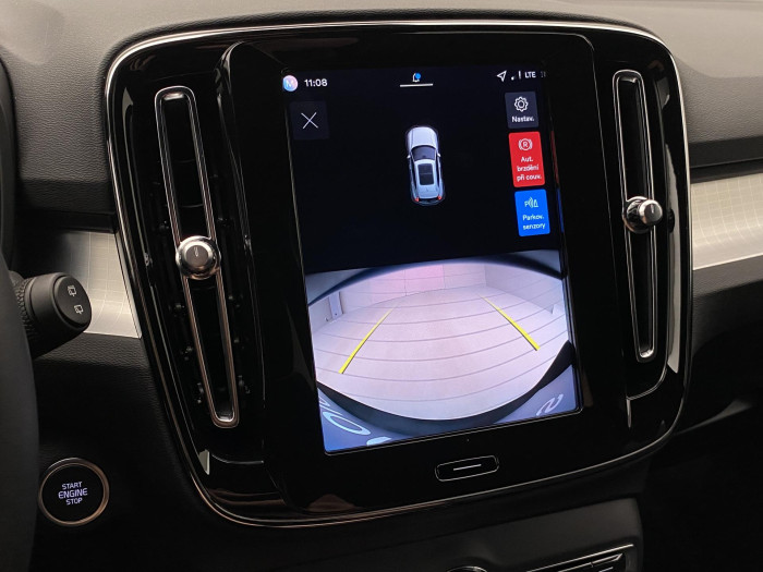 Volvo XC40 B3 AUT PLUS BLACK EDITION