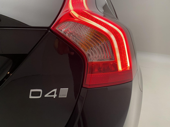 Volvo V60 D4 SUMMUM AUT 2.0 d Summum