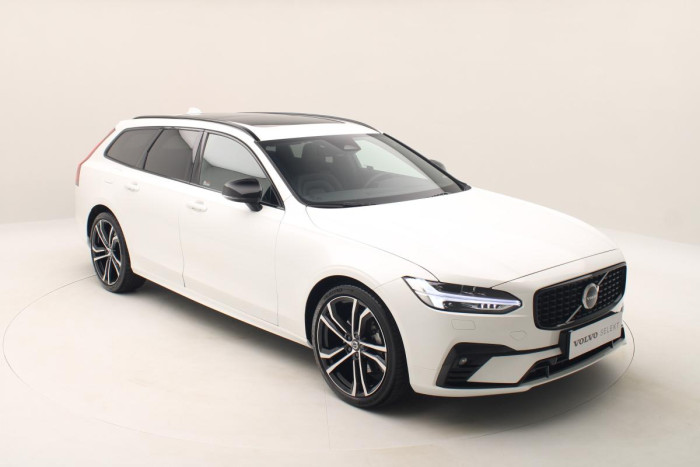 Volvo V90 B4 PLUS DARK AUT 1.maj