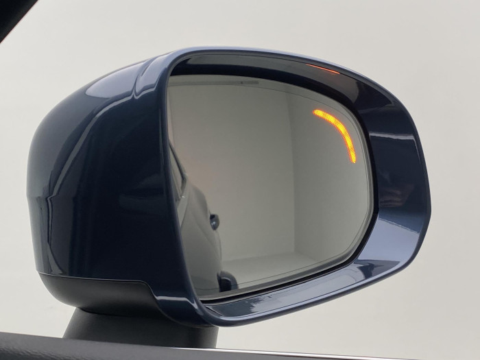 Volvo XC60 B4 AWD DARK PLUS AUT CZ