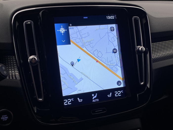 Volvo XC40 B4 AWD R-DESIGN AUT CZ