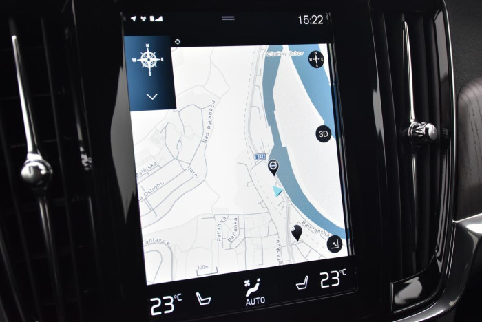 Volvo V90 CC D4 MOMENTUM REZERVACE 2.0 d CC CC Momentum