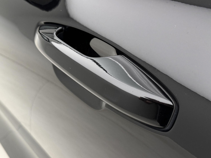 Volvo V60 B4 MOMENTUM POLESTAR REZERVACE 2.0 Momentum