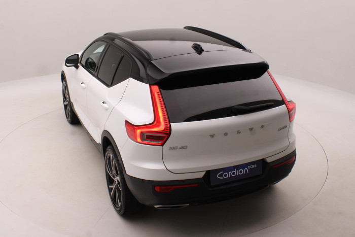 Volvo XC40 D4 AWD R-DESIGN AUT 2.0 d