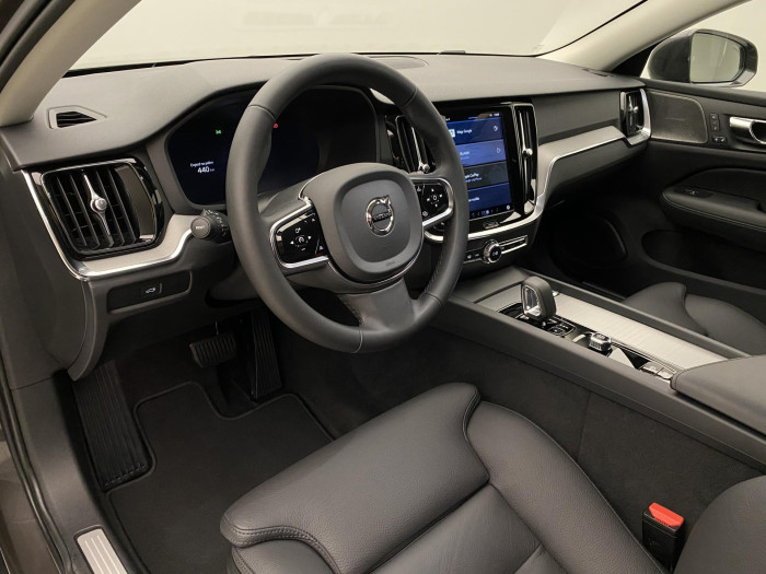 Volvo V60 CC B5 AWD PLUS BRIGHT AUT
