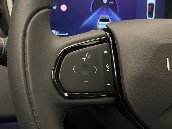 Lynk & Co 01 PHEV DCT AUT REZERVACE