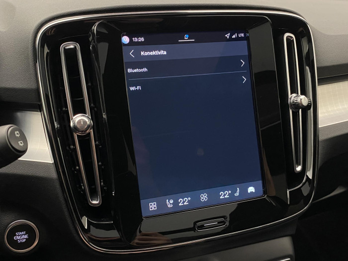 Volvo XC40 B3 AUT DARK PLUS