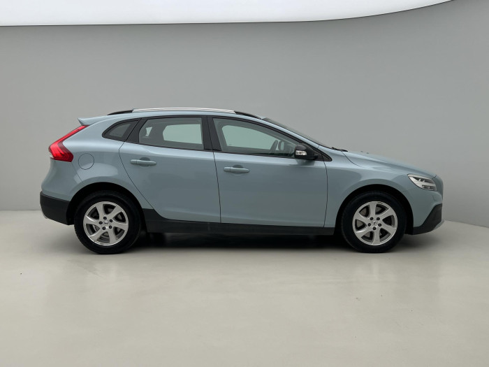 Volvo V40 CC D3 NEZ.TOPENÍ 2.0 d CC CC