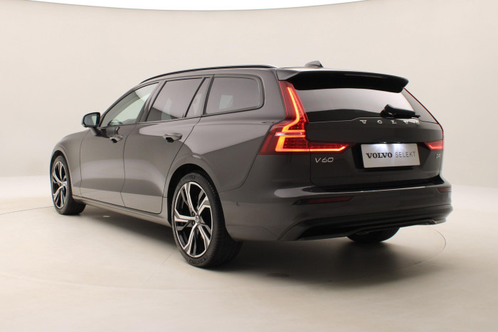 Volvo V60 B4 PLUS DARK AUT 1.maj.