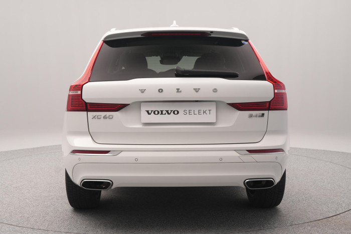 Volvo XC60 B4 AWD INSCRIPTION AUT CZ