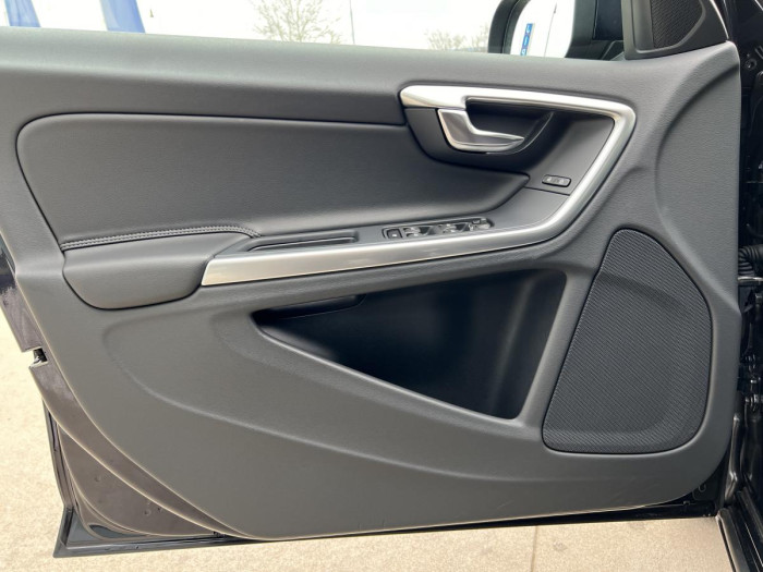 Volvo V60 D2 NAVI 1.maj. 2.0 d