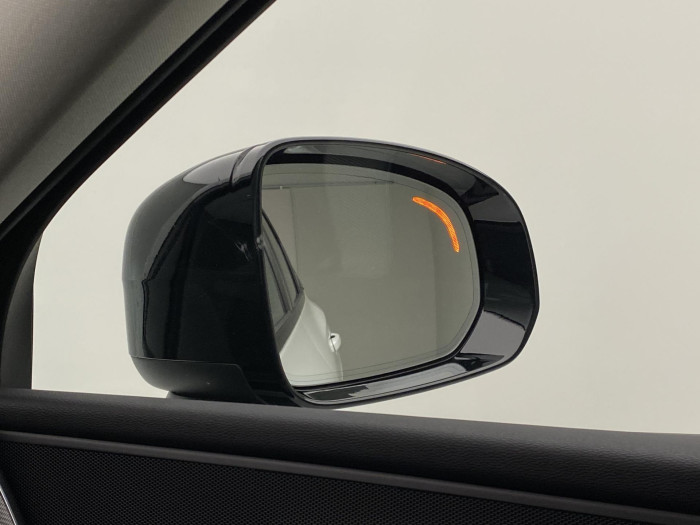 Volvo XC60 B4 AWD R-DESIGN AUT CZ