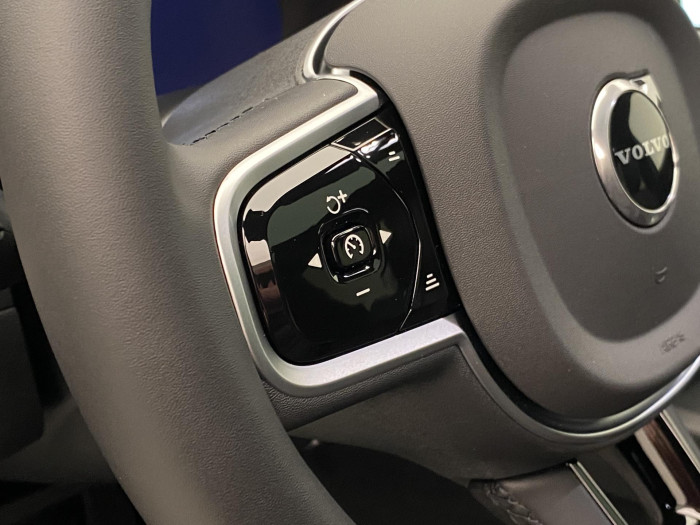 Volvo XC60 B5 AWD AUT ULTRA BLACK EDITION 2.0 Edition