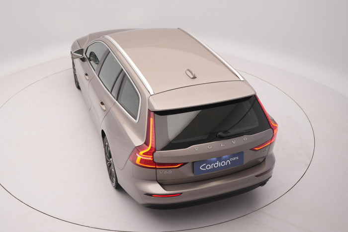 Volvo V60 D3 MOMENTUM PRO AUT 1.maj 2.0 d Momentum