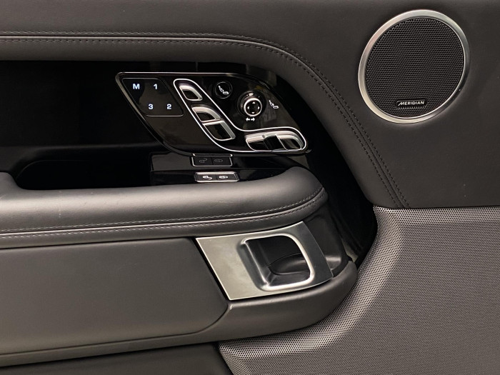 Land Rover Range Rover 4.4 SDV8 AUTOBIOGRAPHY AWD CZ