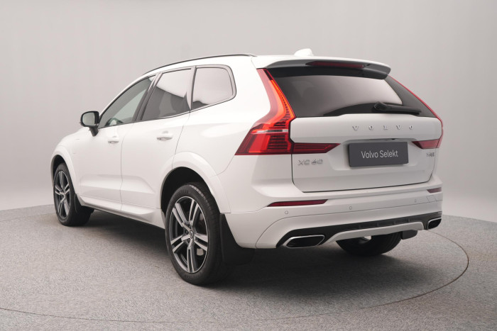 Volvo XC60 T8 AWD RECHARGE R-DESIGN AUT