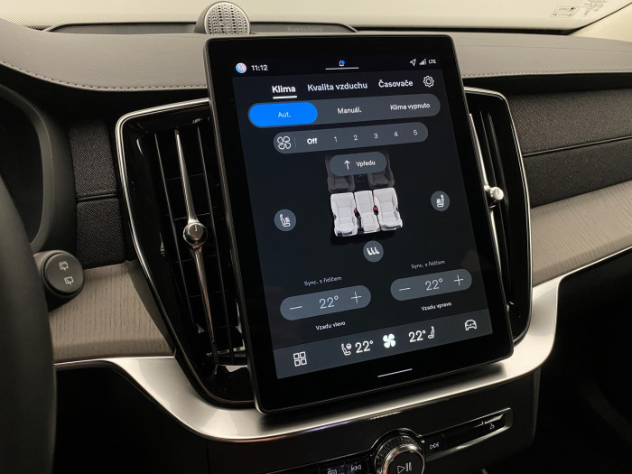 Volvo XC90 T8 AWD RECHARGE DARK PLUS 7m