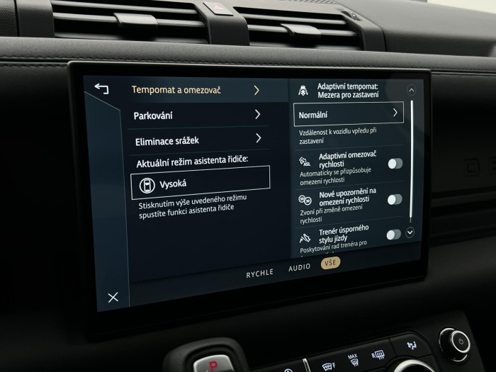 Land Rover Defender 110 D300 X-DYNAMIC SE AWD AUT 3.0 d Dynamic SE