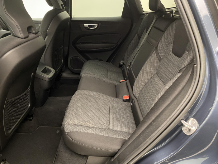 Volvo XC60 B4 AWD CORE AUT CZ