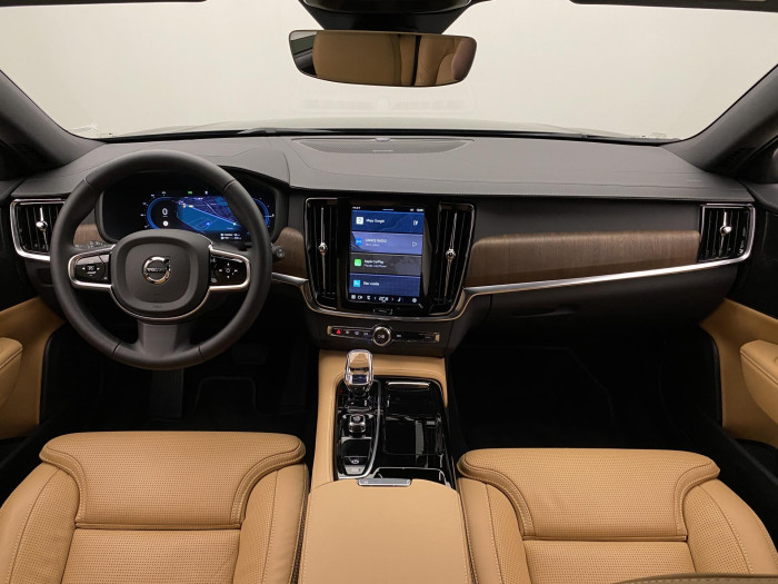 Volvo V90 T6 AWD PLUS BRIGHT REZERVACE