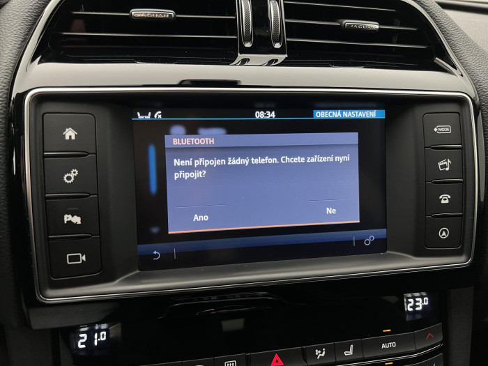 Jaguar F-Pace 20d R-SPORT AWD AUT CZ 2.0 d Sport