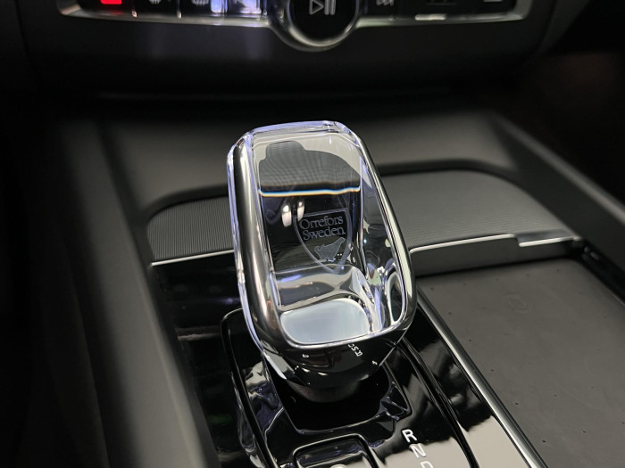 Volvo XC60 T6 AWD RECHARGE BLACK EDITION 2.0 Edition