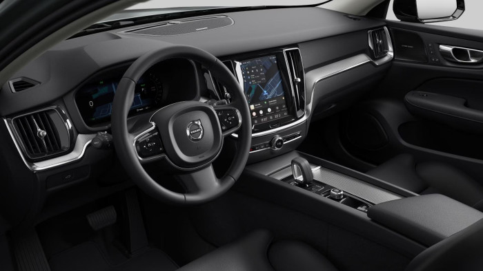 Volvo V60 B4 AUT DARK PLUS